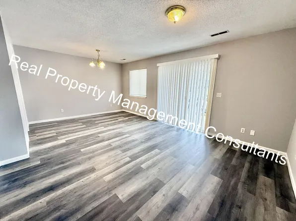 Redbud Ridge 6, 1061-1067 Krysti Lane Ln #1061, Warsaw, MO 65355