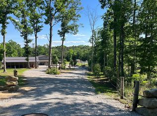 668 Buck Ridge Rd, Jamestown, TN 38556