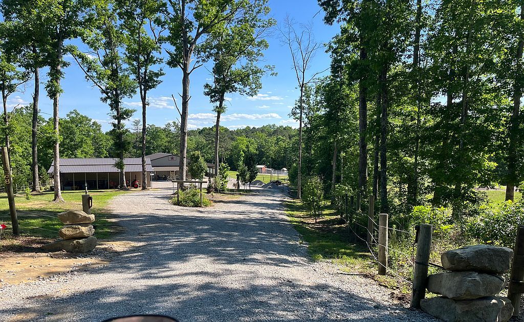 668 Buck Ridge Rd - Property Image