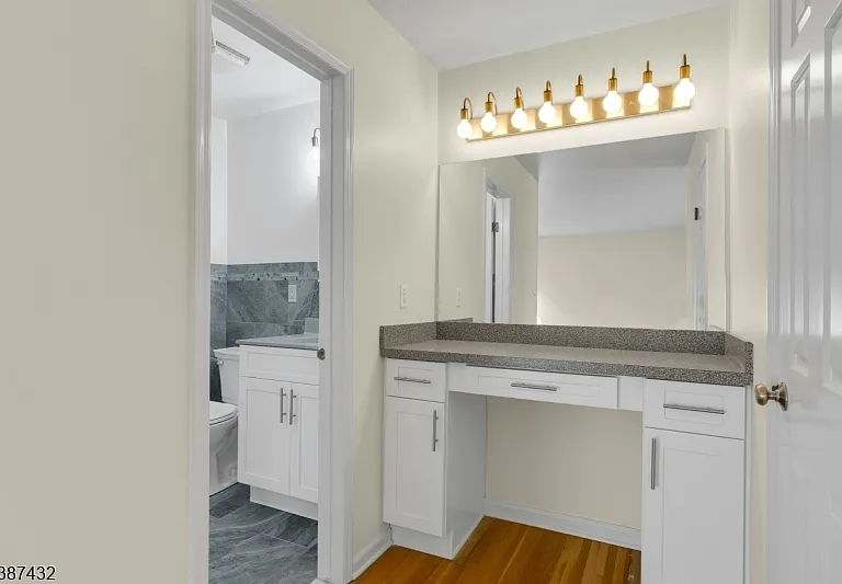 10 Shelley Pl — Photo 23