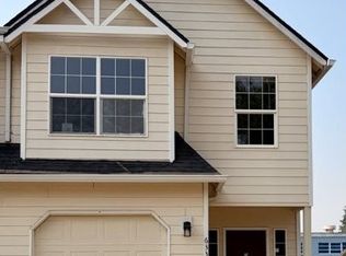 633 N Grant St APT C, Newberg, OR 97132