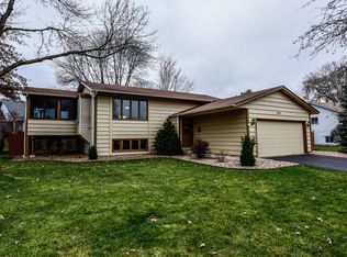 15918 Island View Rd NW, Prior Lake, MN 55372