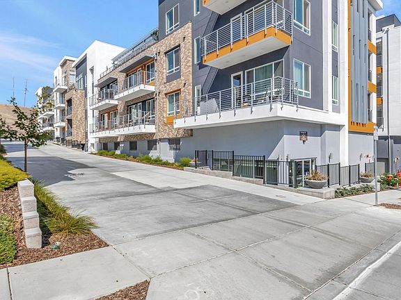 3rd image of 3031 Lina St #6