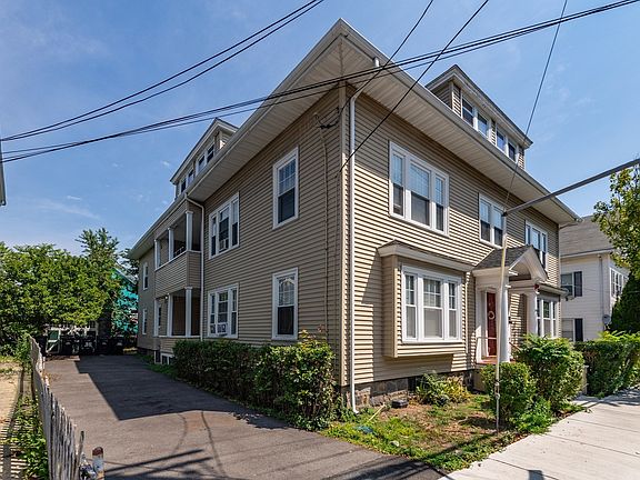 2nd image of 33 Harbor St