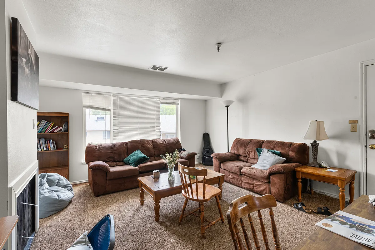 Photo 2 of 12 - 659 N 700 E #16 - Provo, UT Building Photo - 659 N 700 E #16