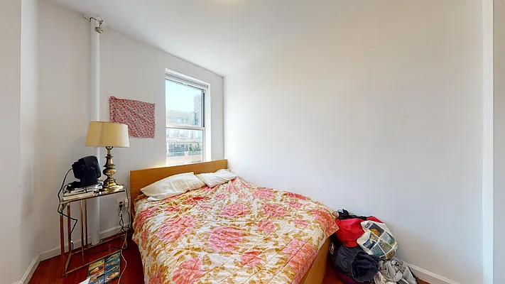 Rented by Bond New York | media 20