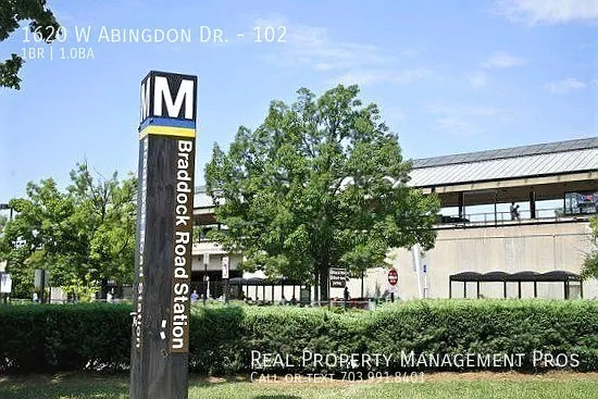 1620 W Abingdon Dr #102 — Photo 23