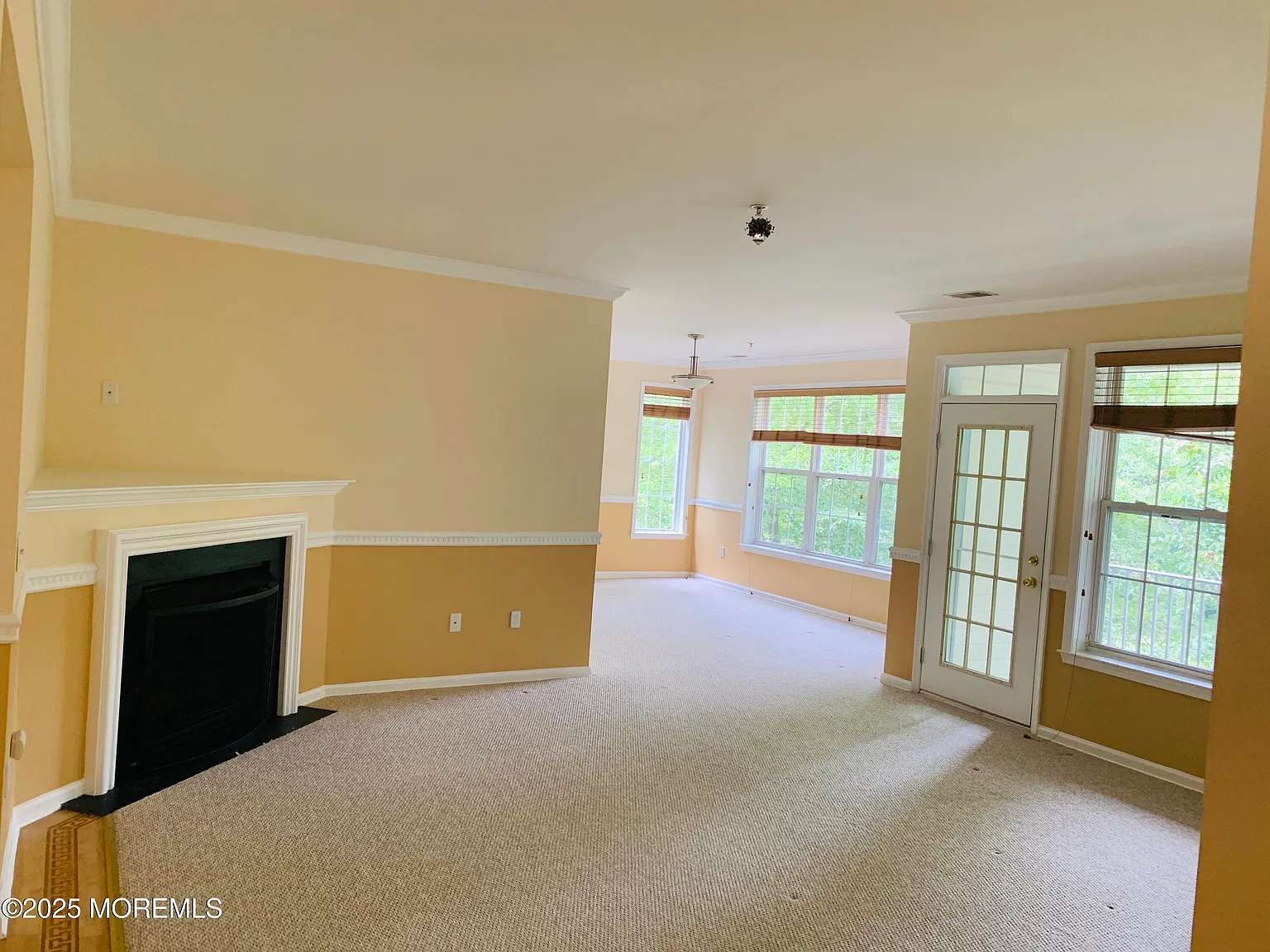 2 bed, 1592 sqft, $3,100 — Photo 4