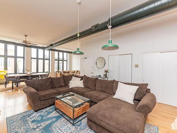 2nd image of 1468 N Milwaukee Ave #3