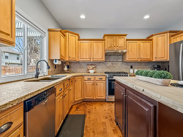 4259 N Chatterton Ave — Photo 8
