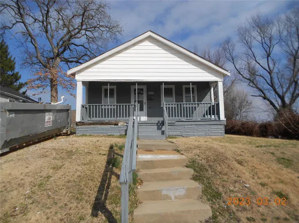 8109 Hicks Ave, Saint Louis, MO 63117