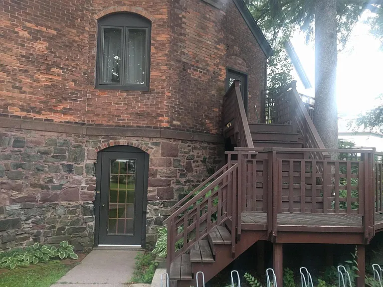 122 W Ridge St #C — Photo 2