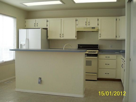 Kitchen with Island