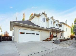 339 N Bridlewood Ct SW, Calgary, AB T2Y 3Z1