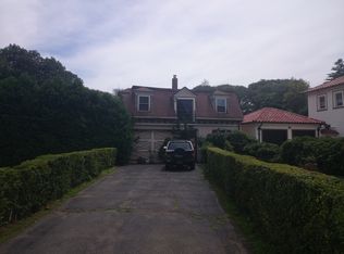 220 Pond St, Jamaica Plain, MA 02130