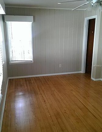 5th image of 2218 Palmetto Ave