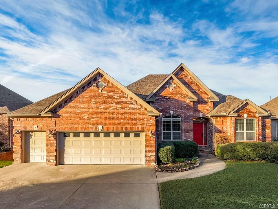 1st image of 194 Majestic Cir