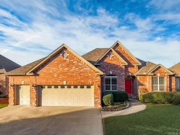 194 Majestic Cir, Maumelle, AR 72113