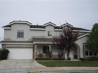 2859 Duncan Ave, Clovis, CA 93611