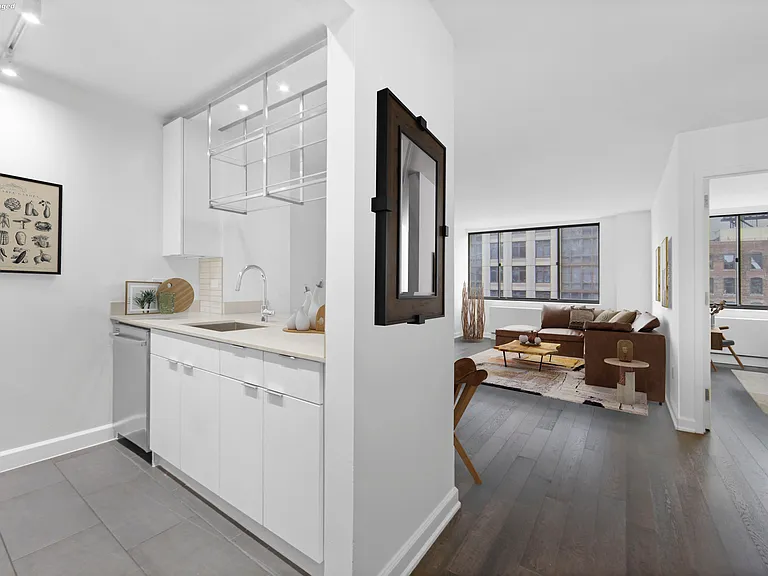 77 W 24th St #19F — Photo 4