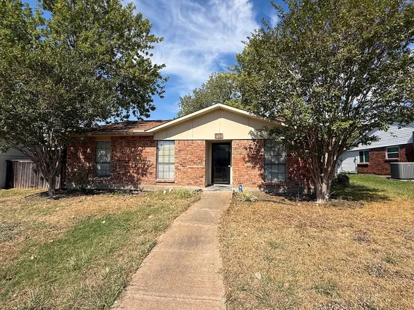 705 Via Del Sur, Mesquite, TX 75150