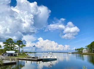 235 N 7th St, Santa Rosa Beach, FL 32459