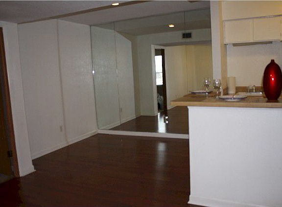 3rd image of 904 University Oaks Blvd APT 143