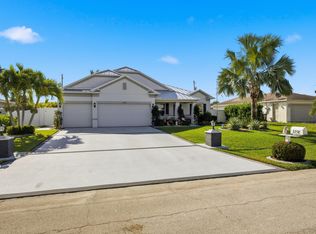 2758 SW Onaway Ave, Port Saint Lucie, FL 34987