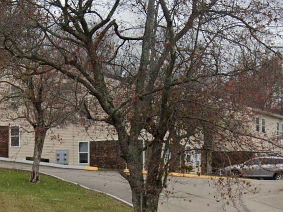 2nd image of 200 W Morgan St #Bld