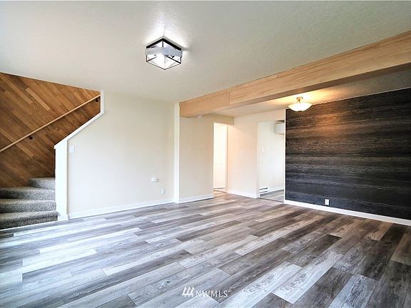 5th image of 703 S 5th Ave