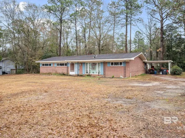 902 E 5th St, Bay Minette, AL 36507