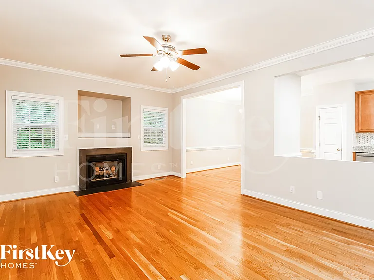 7505 Summersun Dr — Photo 3