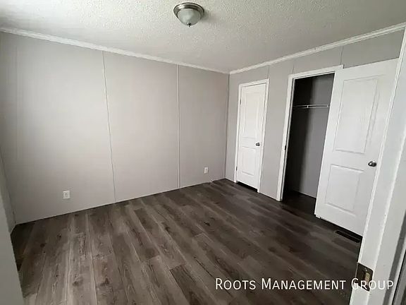 5th image of 307 Carriage Lane Est #307