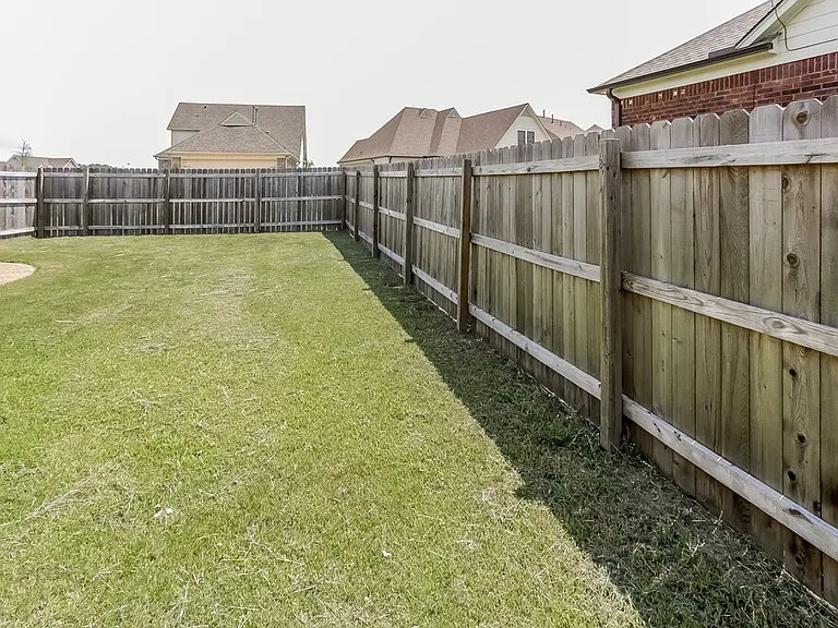 4694 W Dublin — Photo 15