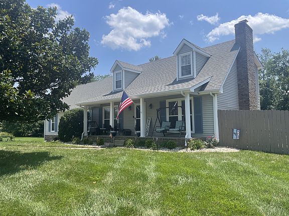 3rd image of 1311 Willow Bend Dr