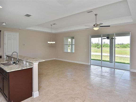 3rd image of 2344 NW 38th Ave
