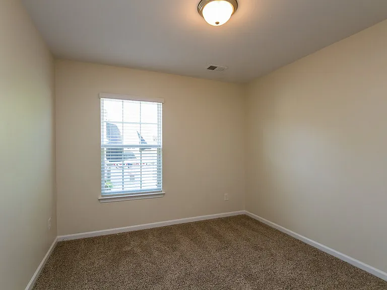 17204 Hampton Trace Rd — Photo 13