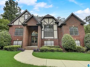 221 Thoroughbred Ln, Alabaster, AL 35007