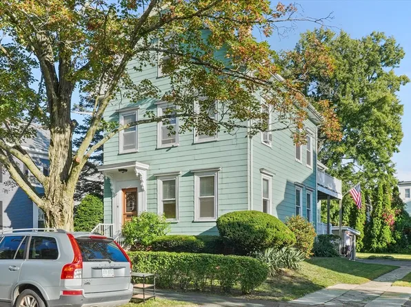 9 Fountain St, Haverhill, MA 01830