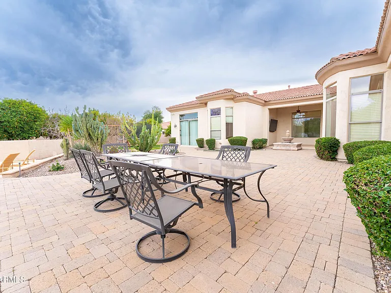 3552 E Jaeger Cir — Photo 40