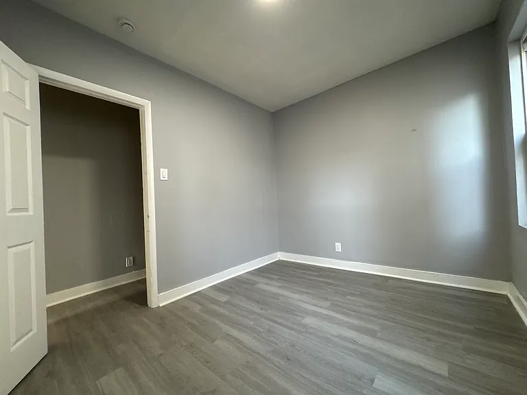 156 Poplar St #1L — Photo 7