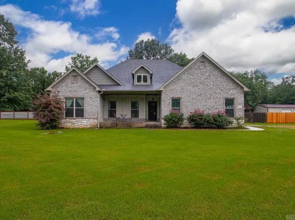 2745 Empy Trl, Conway, AR 72034