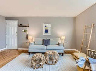 985 N Corona St, Denver, CO 80218