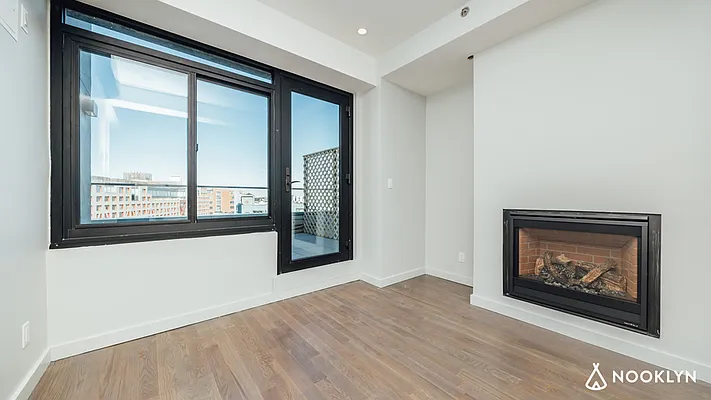 Rented by Nooklyn NYC LLC | media 79