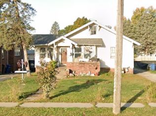 2002 E 14th St, Des Moines, IA 50316