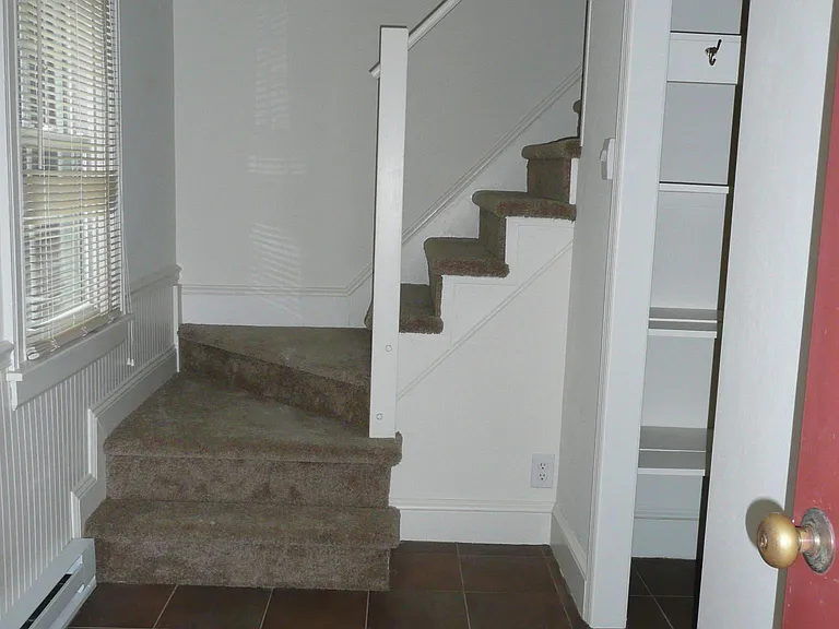440 E North Ln #D3 — Photo 6