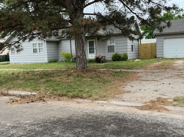 110 W 2nd St, Cunningham, KS 67035