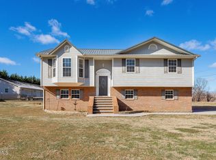 394 Dykes Rd, Church Hill, TN 37642