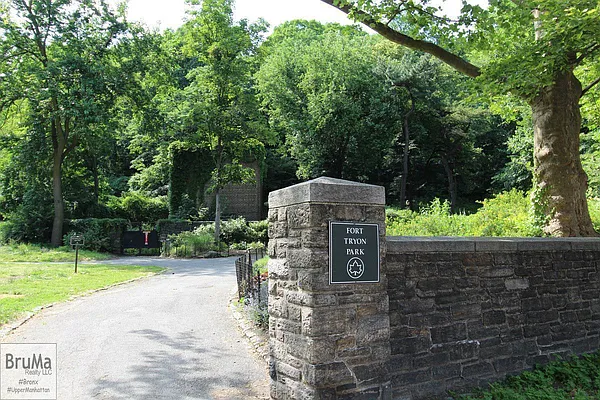 Rented by Bruma Realty LLC | media 10