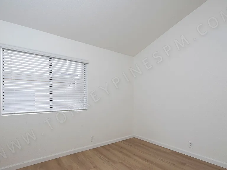 3111 Meade Avenue — Photo 14